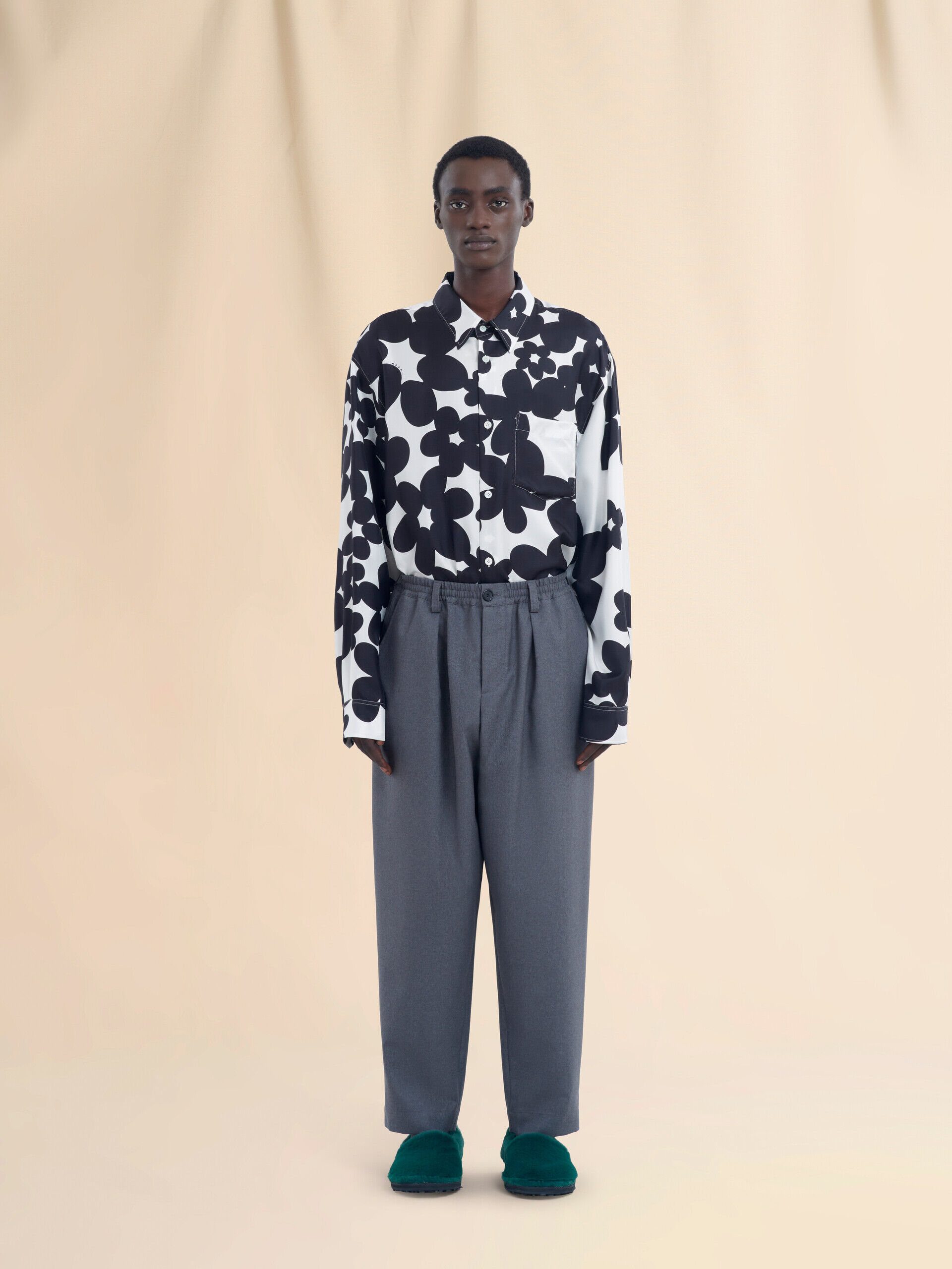 Men's Super Fine Tropical Wool Slacks — Top Charcoal – La