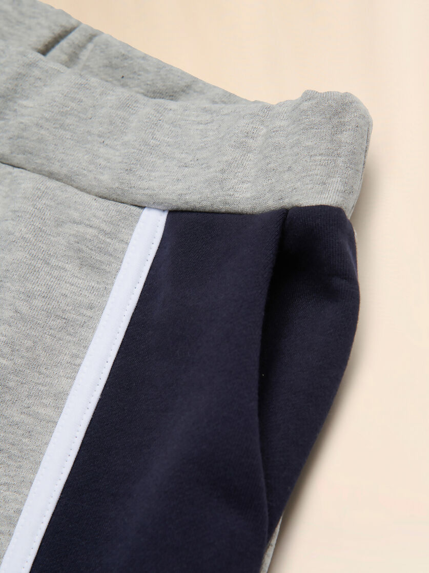 Fleece shorts with colorblock details - Pants - Image 4