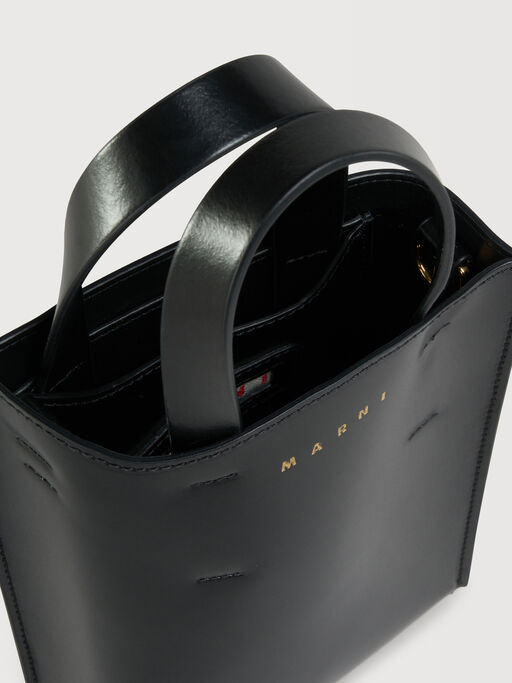 MUSEO nano bag in black leather - Shopping Bags
