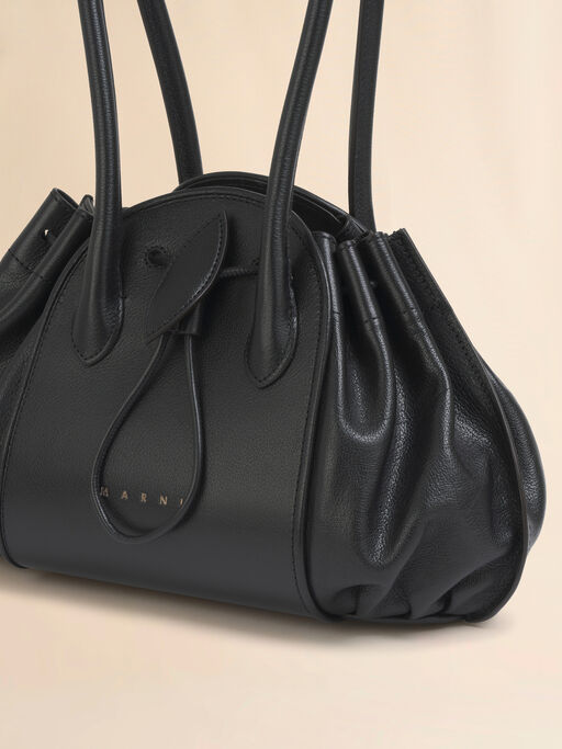 Black leather Tulipea Shoulder bag - Shopping Bags
