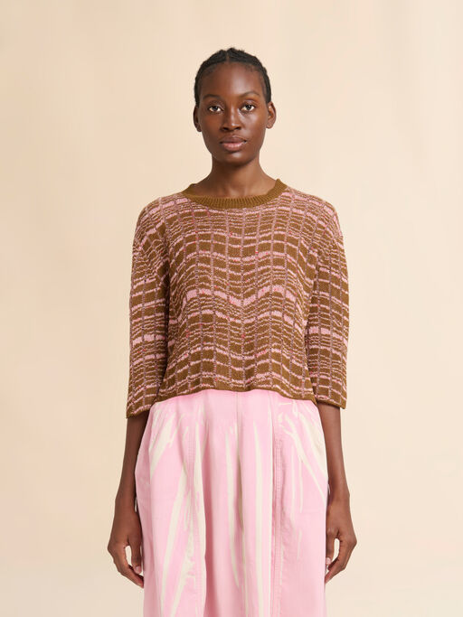 웨이비 패턴 디테일 브라운 리브드 리넨 스웨터 - 풀오버