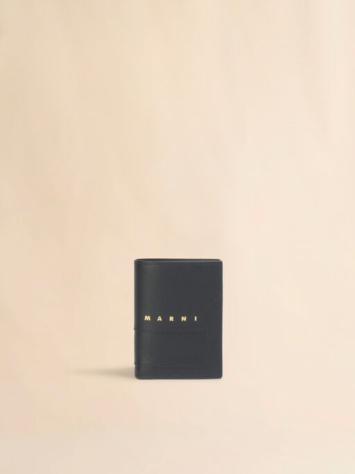 ブラック サフィアーノレザー二つ折りウォレット - 財布