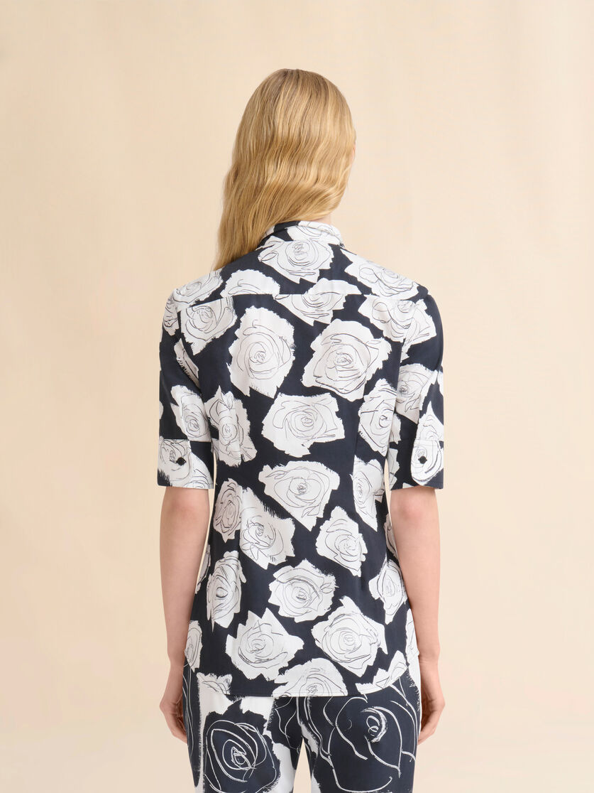 Black poplin short-sleeve shirt with Luna print - Shirts - Image 3