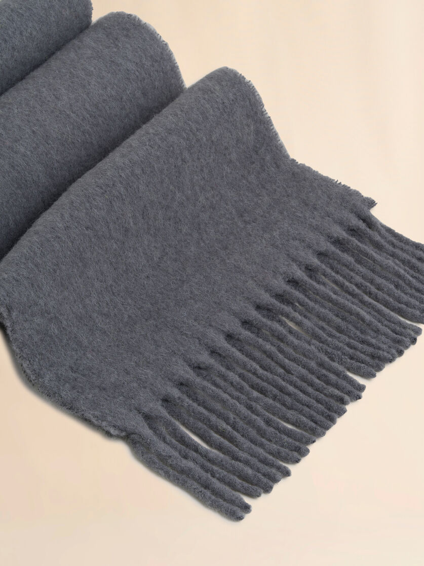 Grey alpaca scarf, Image 3