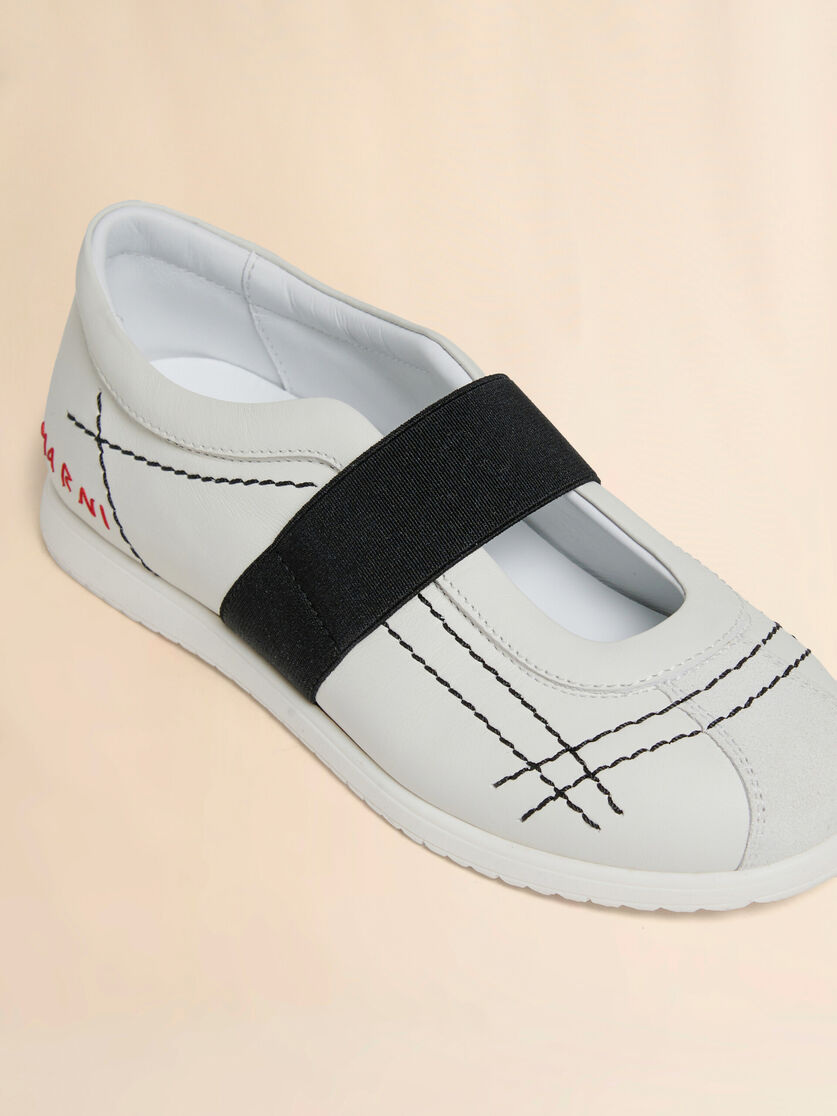 White leather low-cut sneaker with Marni Mending, Image 4