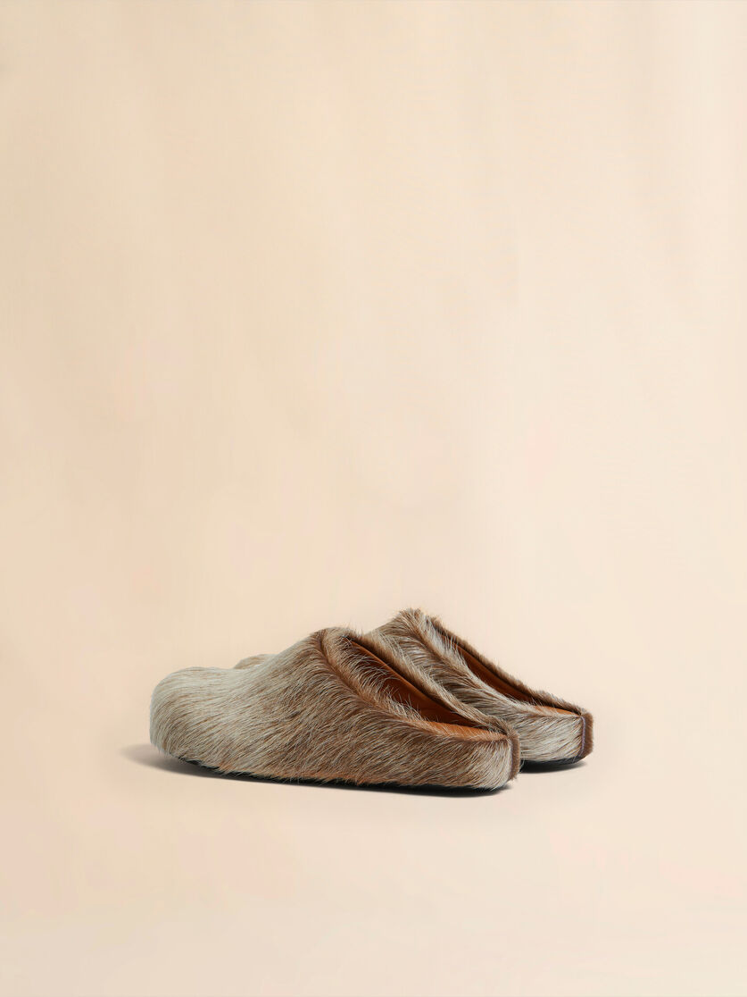 Blue-grey long hair calfskin Fussbett sabot - Clogs - Image 3