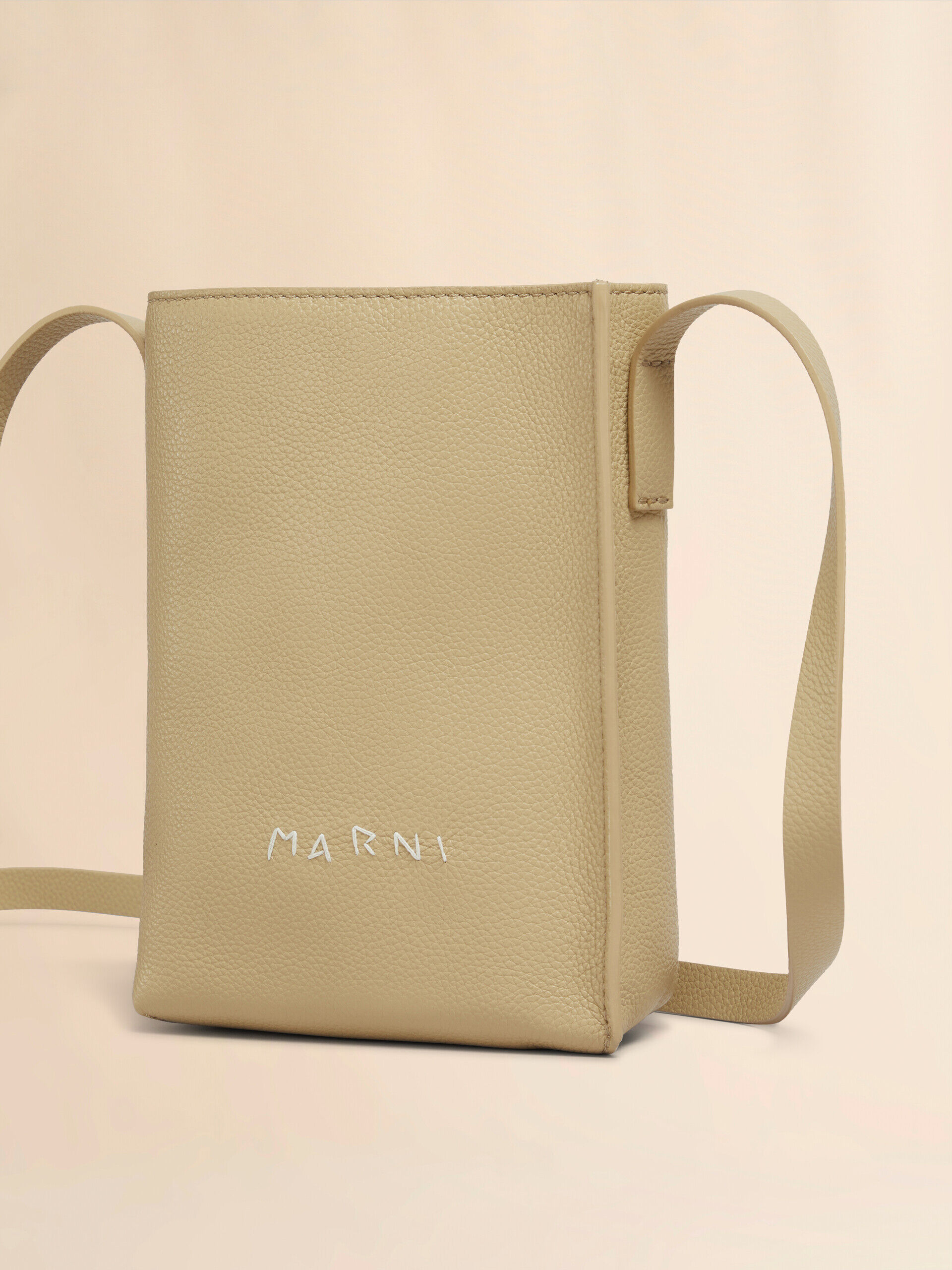 ショルダーバッグ・ポシェット Marni Museo Baguette Bag In Brown Leather Brown leather Museo baguette bag | Marni