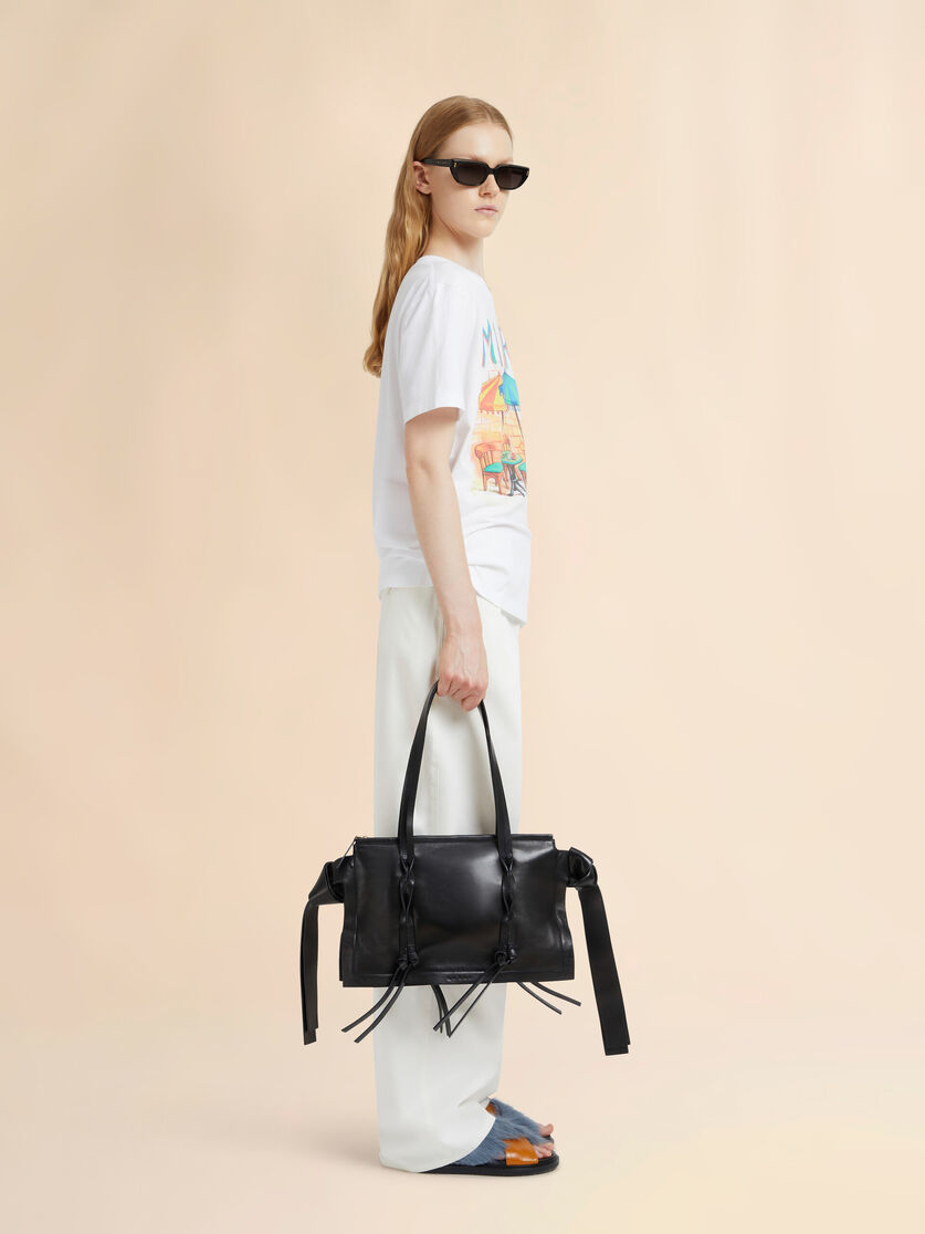 Black leather Amulet small bag, Image 2