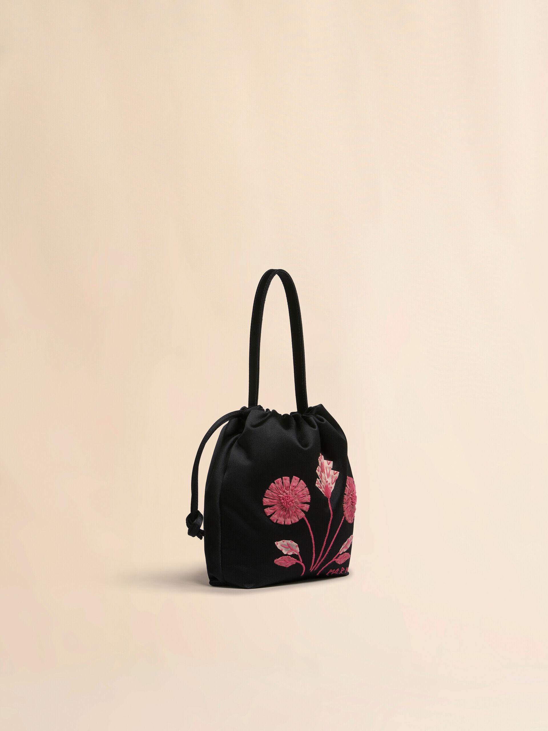 【正規通販】 small Scrunchie satin Black drawstring Marni | bag バッグ