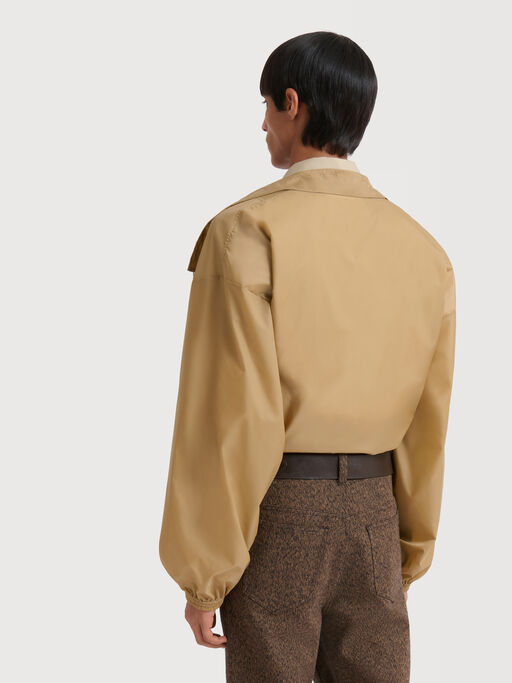 Giacca in nylon beige con collo a imbuto - Camicie