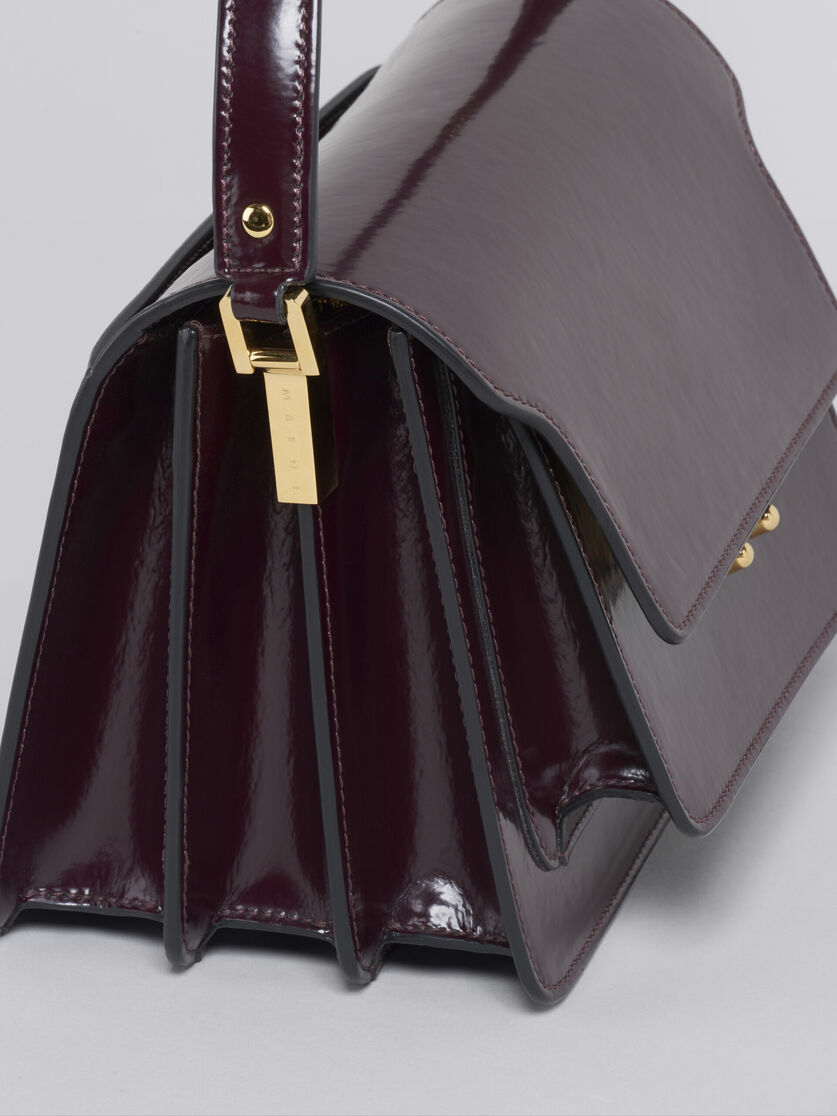 TRUNK medium bag in dark red shiny leather - Shoulder Bags - Image 4
