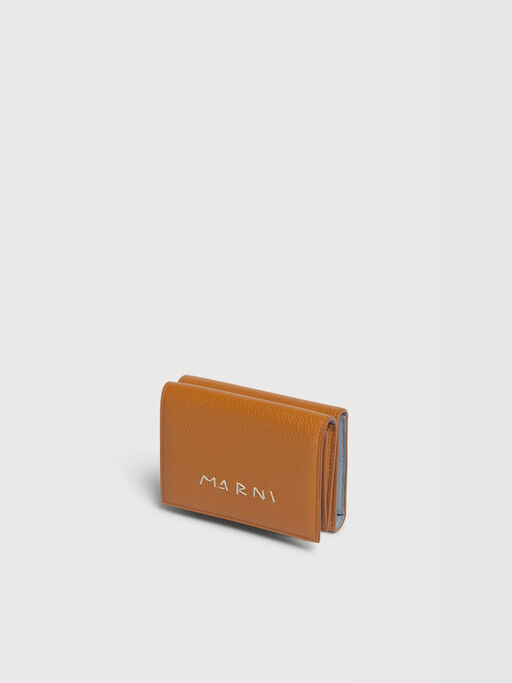 ブラウン レザー製三つ折りウォレット、Marni Mending刺繍入り - 財布