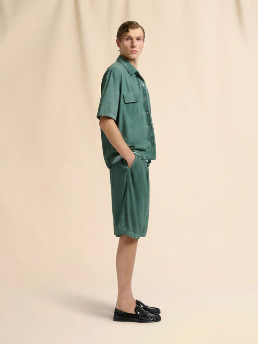 Green suede shorts with pleats - Pants