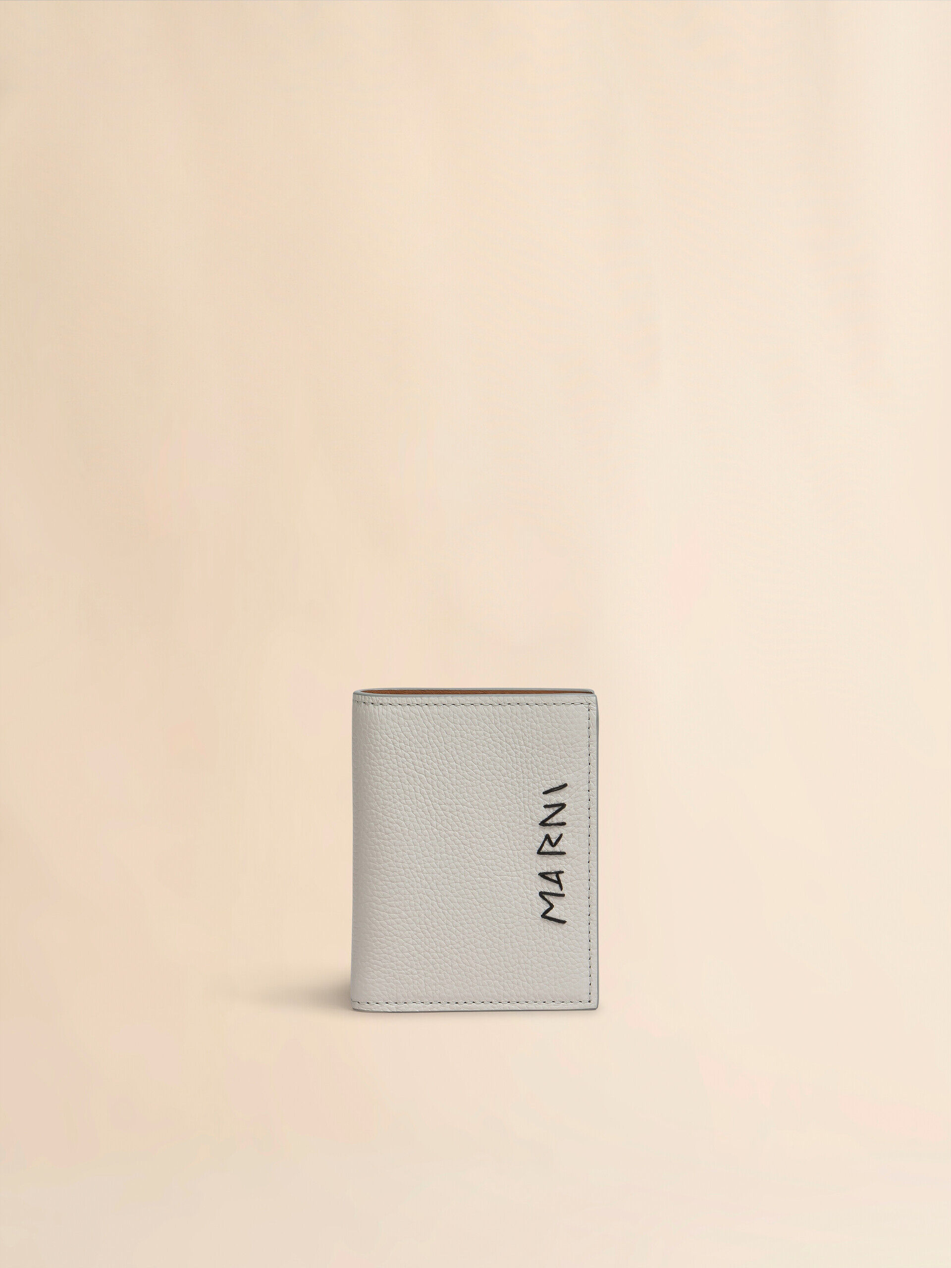 【MARNI】ロゴ レザー製 Envelope ウォレット 二つ折り財布 ブラック サフィアーノレザー製三つ折りウォレット | Marni
