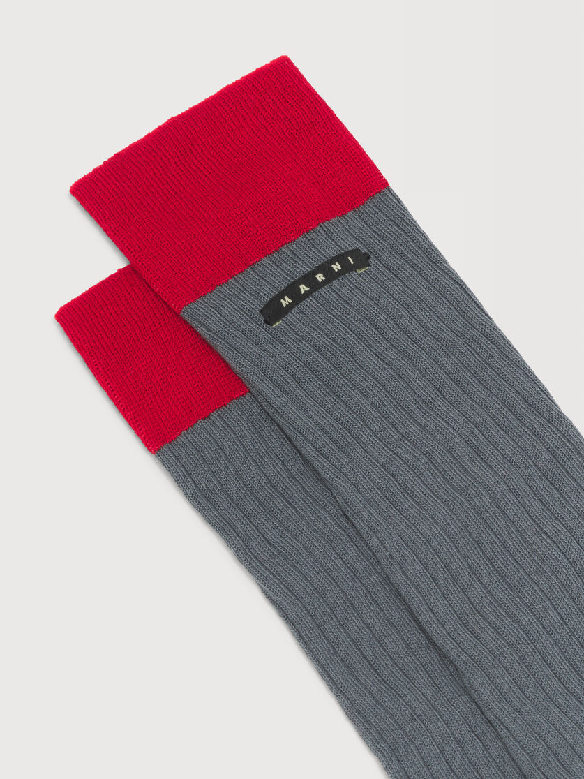 Grey cotton socks with contrast cuffs, Image 2