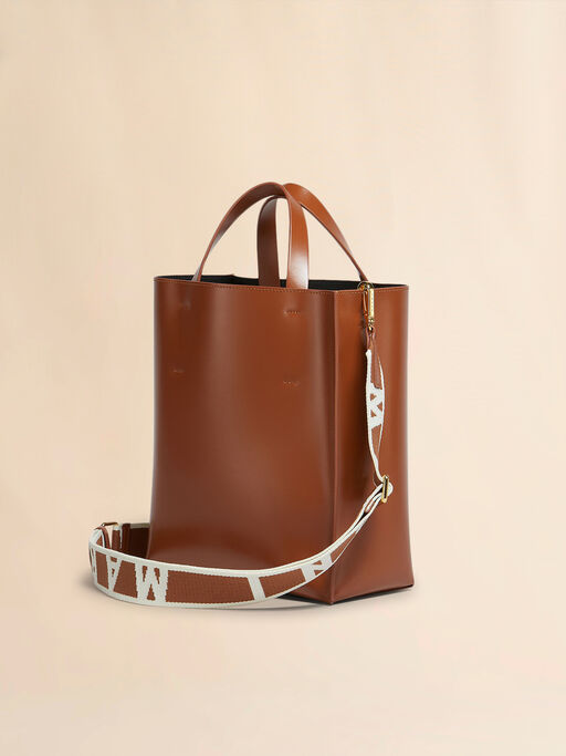 Museo small Bag in brown leather - Shopping Bags