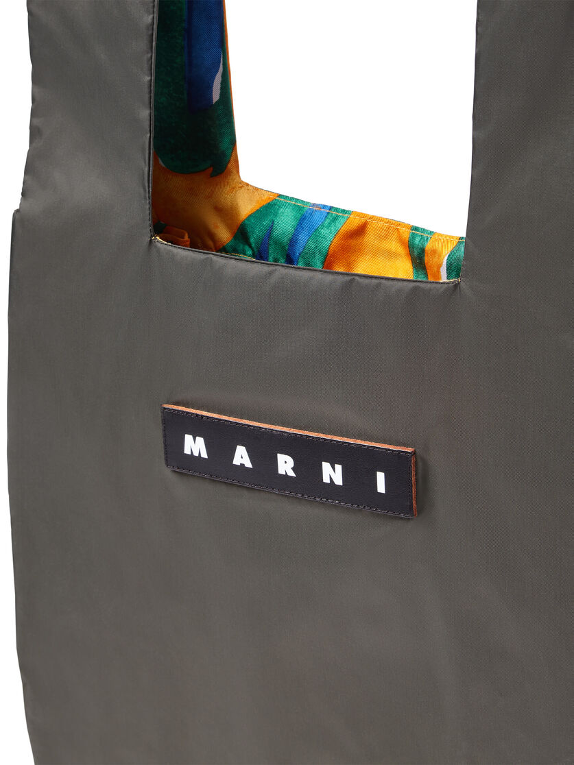 MARNI MARKET green shopping bag with abstract print - Shopping Bags - Image 4