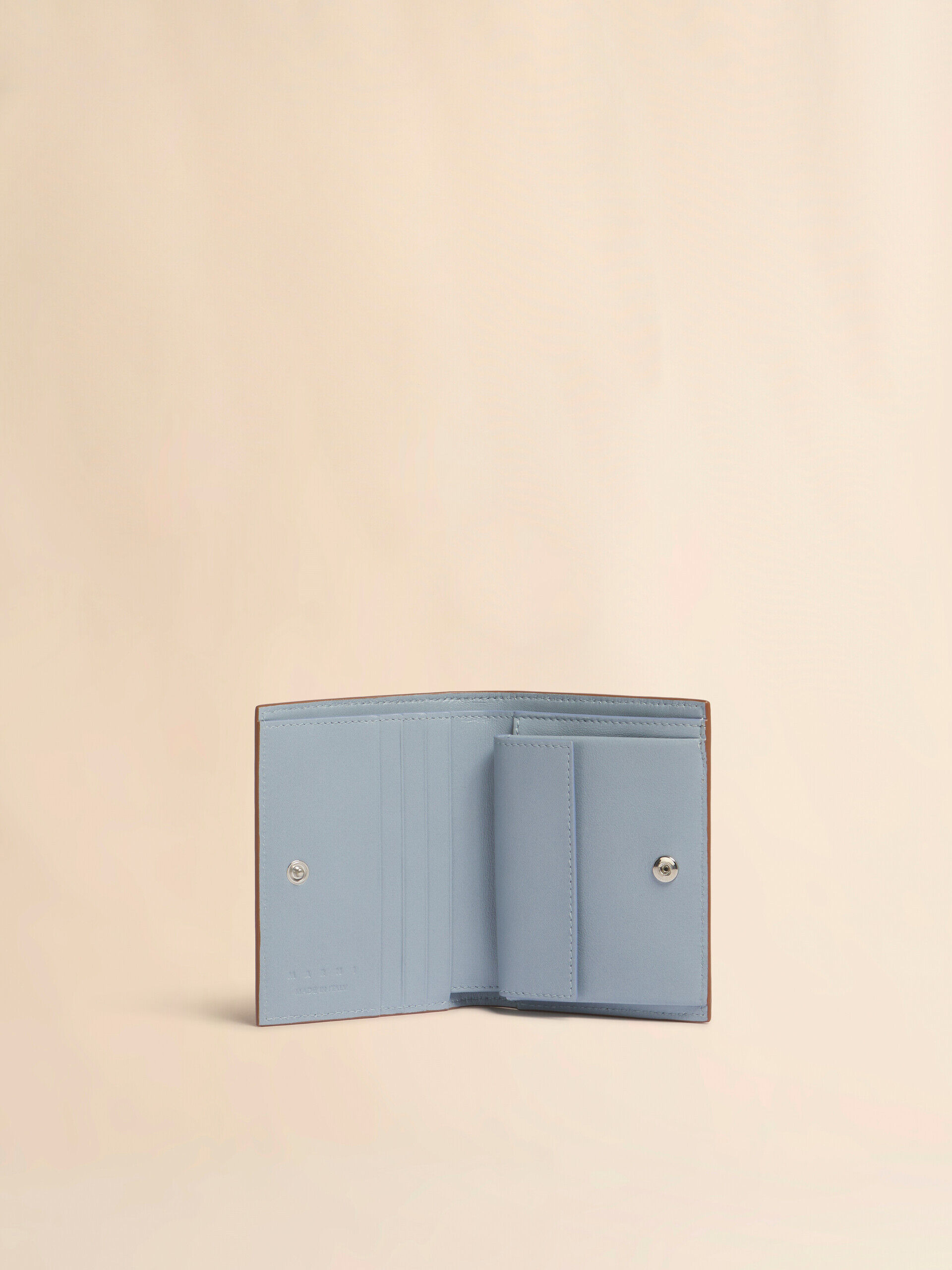 ブラウン レザー製 二つ折りウォレット、Marni Mending刺繍入り | Marni