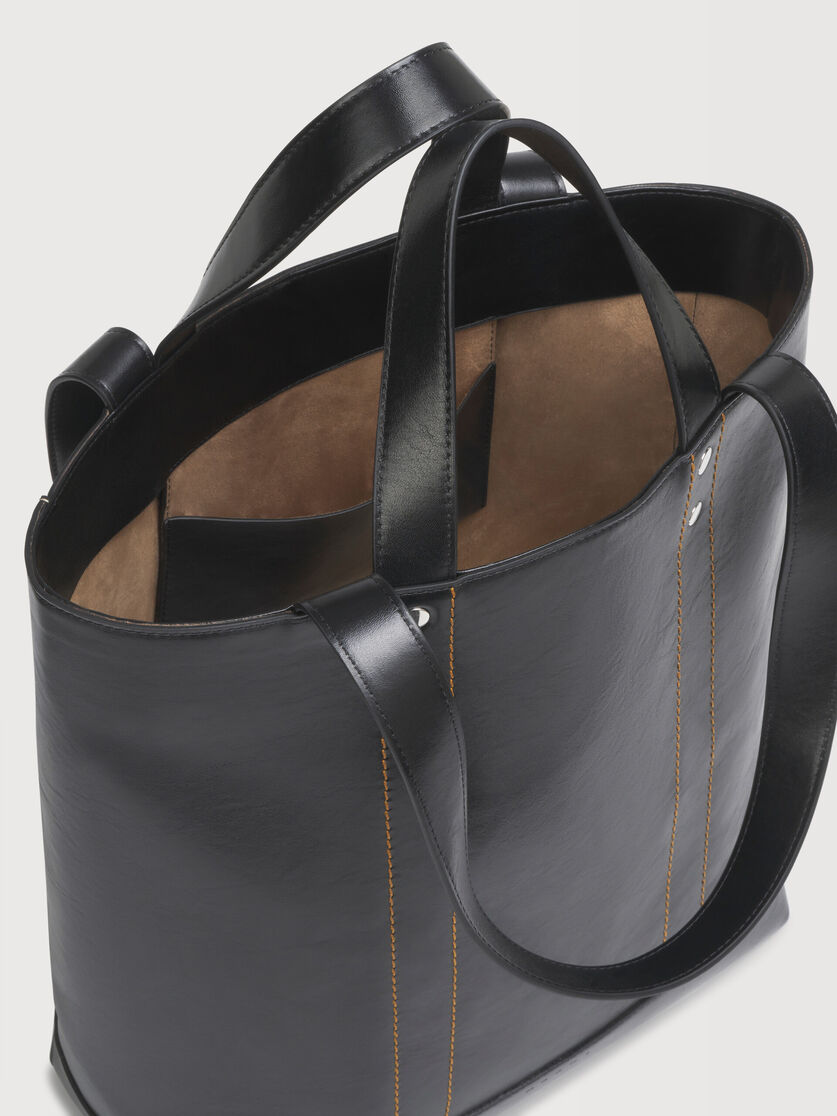 Black leather N/S tote bag, Image 4