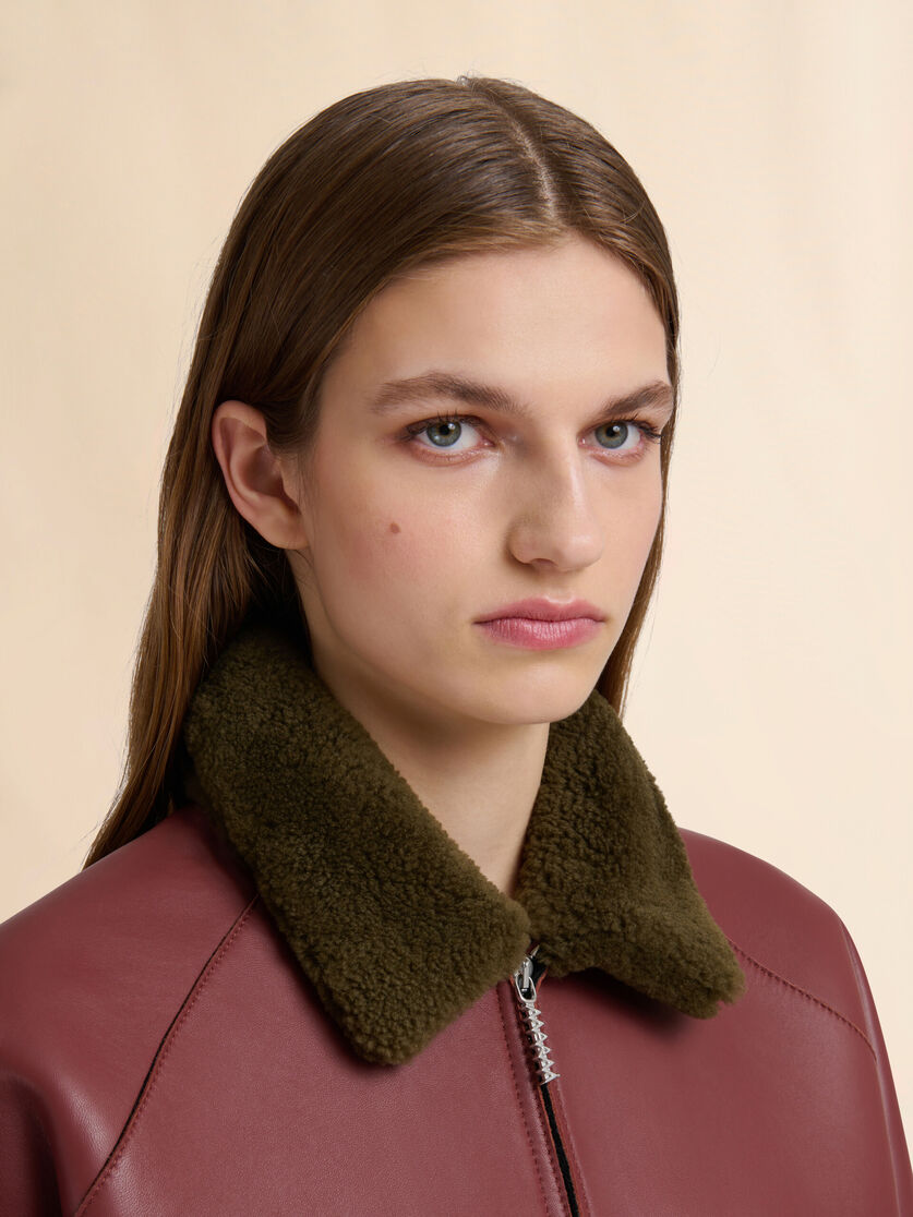 Burgundy leather jacket with shearling collar - Jackets - Image 4