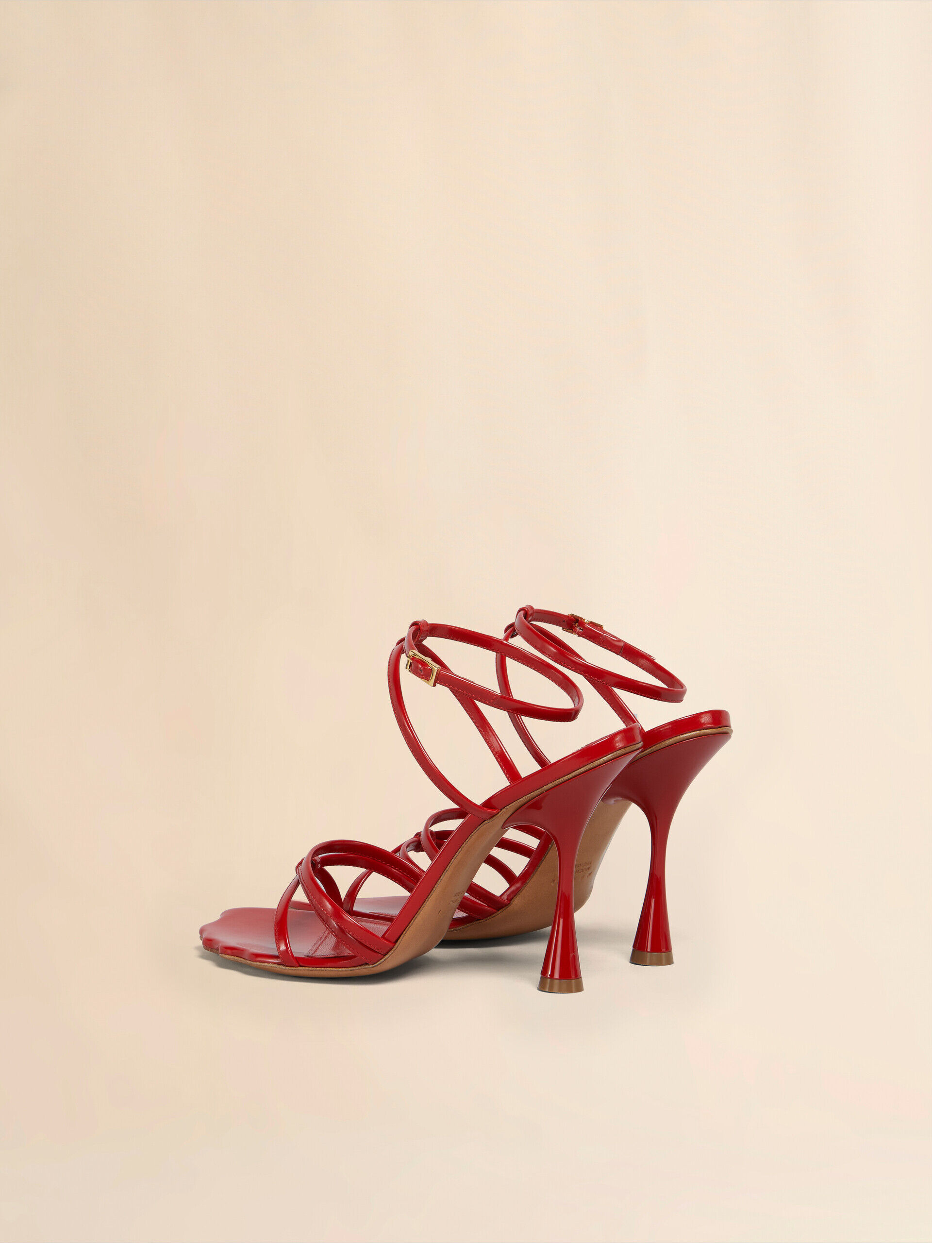 サンダル・ミュール MARNI Women Sandals SBMS009704 P362800N99 Black Marni Sandal – Kick Pleat
