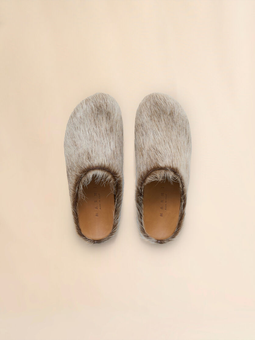 Blue-grey long hair calfskin Fussbett sabot - Clogs - Image 4