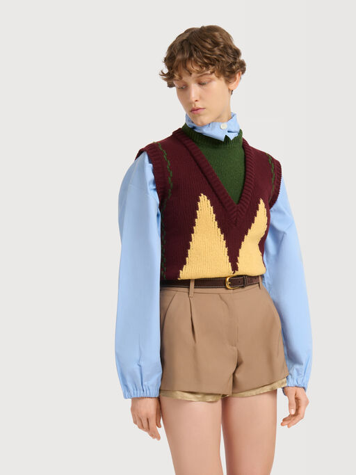 Burgundy wool layered vest with M intarsia - Pullovers