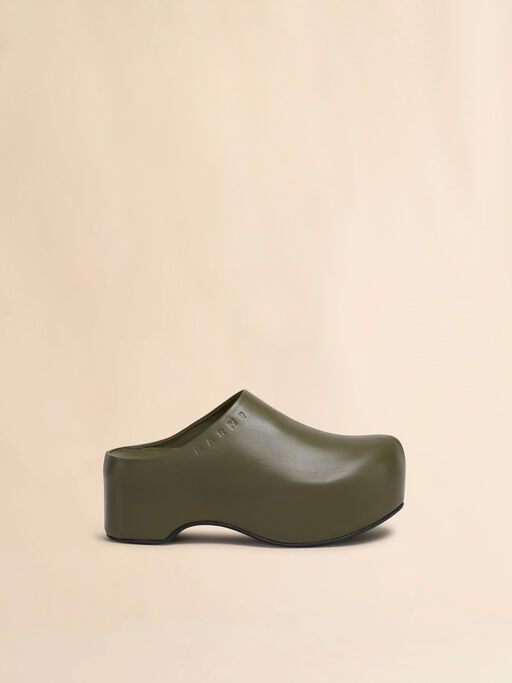 Deep green leather chunky clog sabot - Sandals