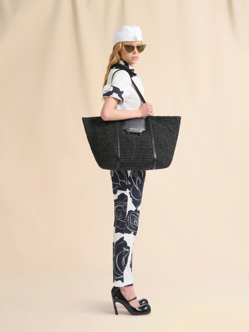 Medium black raffia-effect Trunkaroo beach bag - Shopping Bags - Image 2