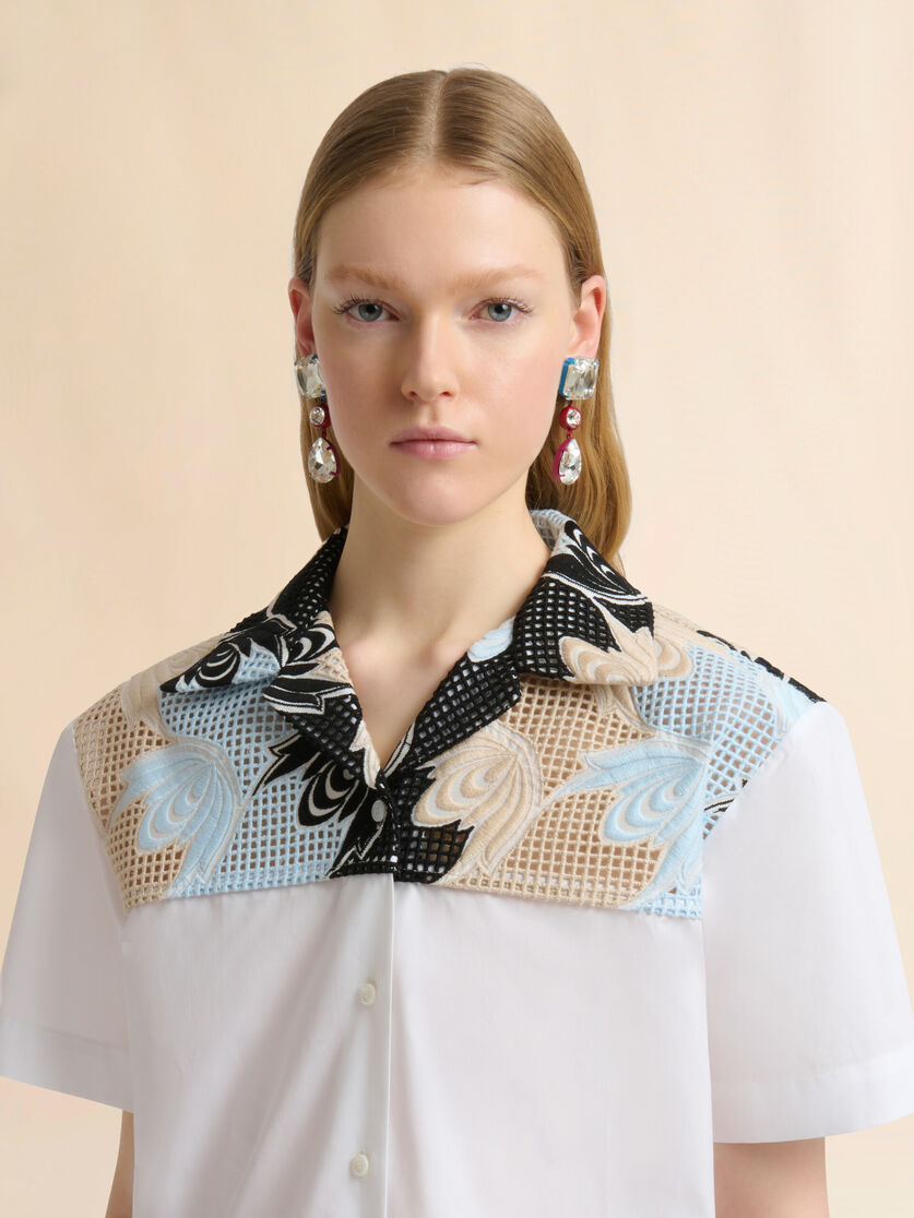 White poplin shirt with broderie anglaise yoke, Image 4