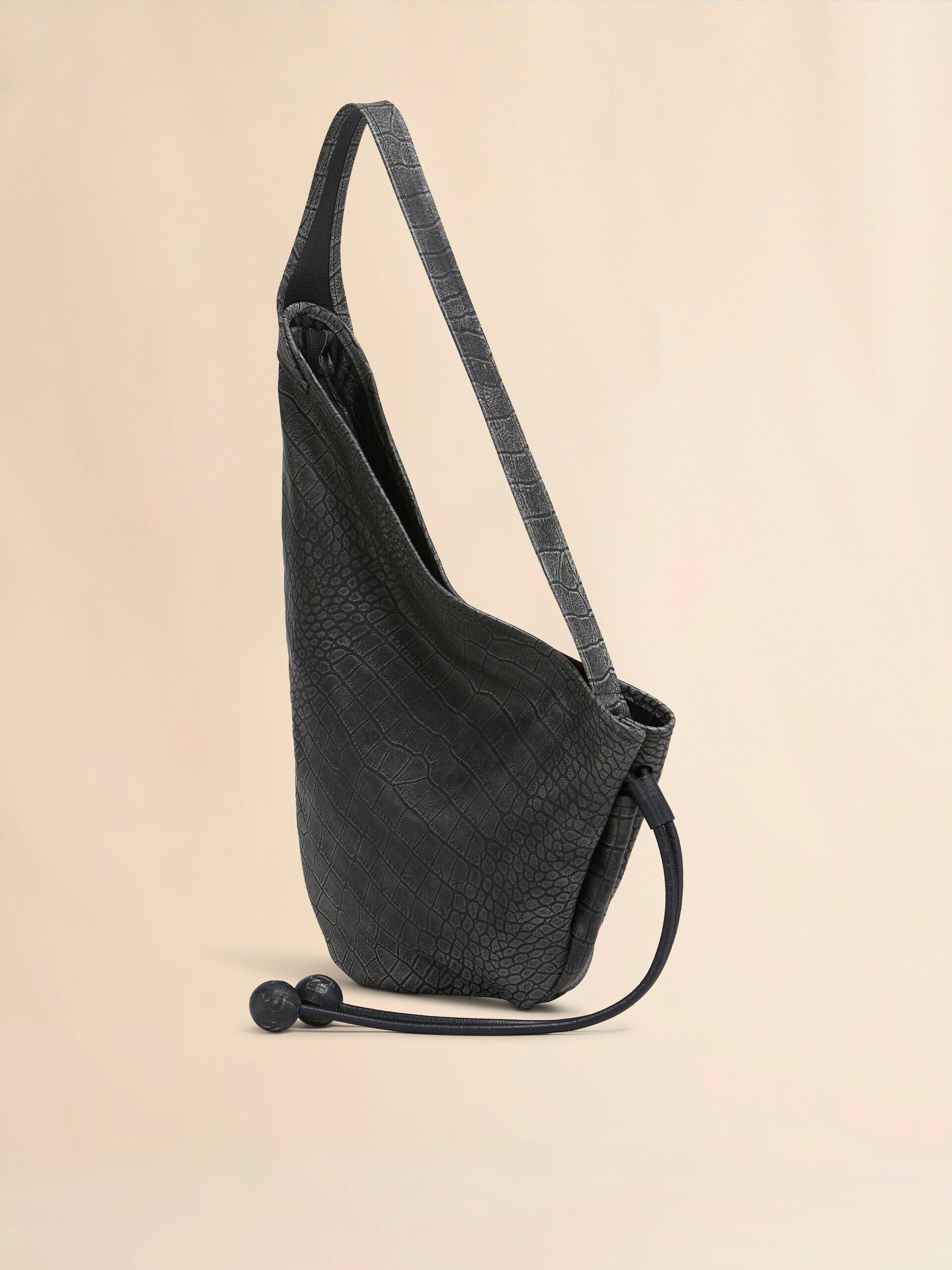 ★MARNI★ Small Bead Hobo Shoulder Bag Black SBMP0189U0P7943 MARNI Small Dot Hobo Shoulder Bag BLACK | Base Blu