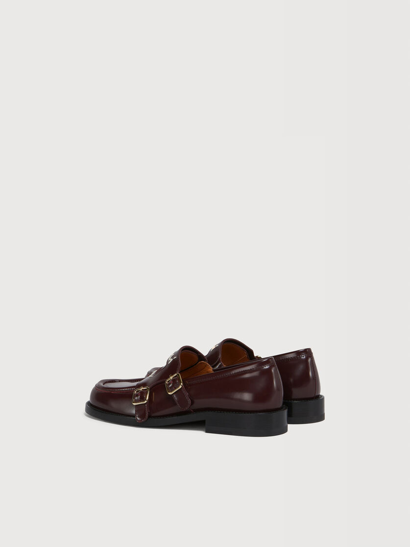 Burgundy leather loafer with double buckle, Image 3