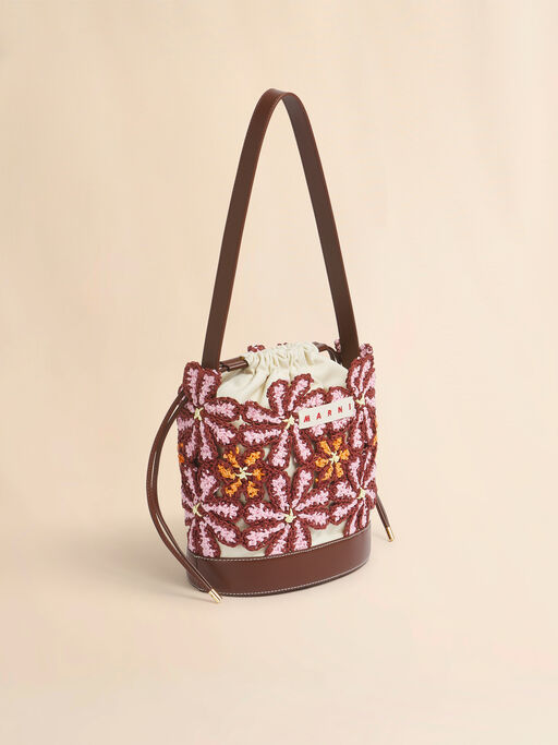 Pink paper raffia flower Seaside bucket bag - Shoulder Bags