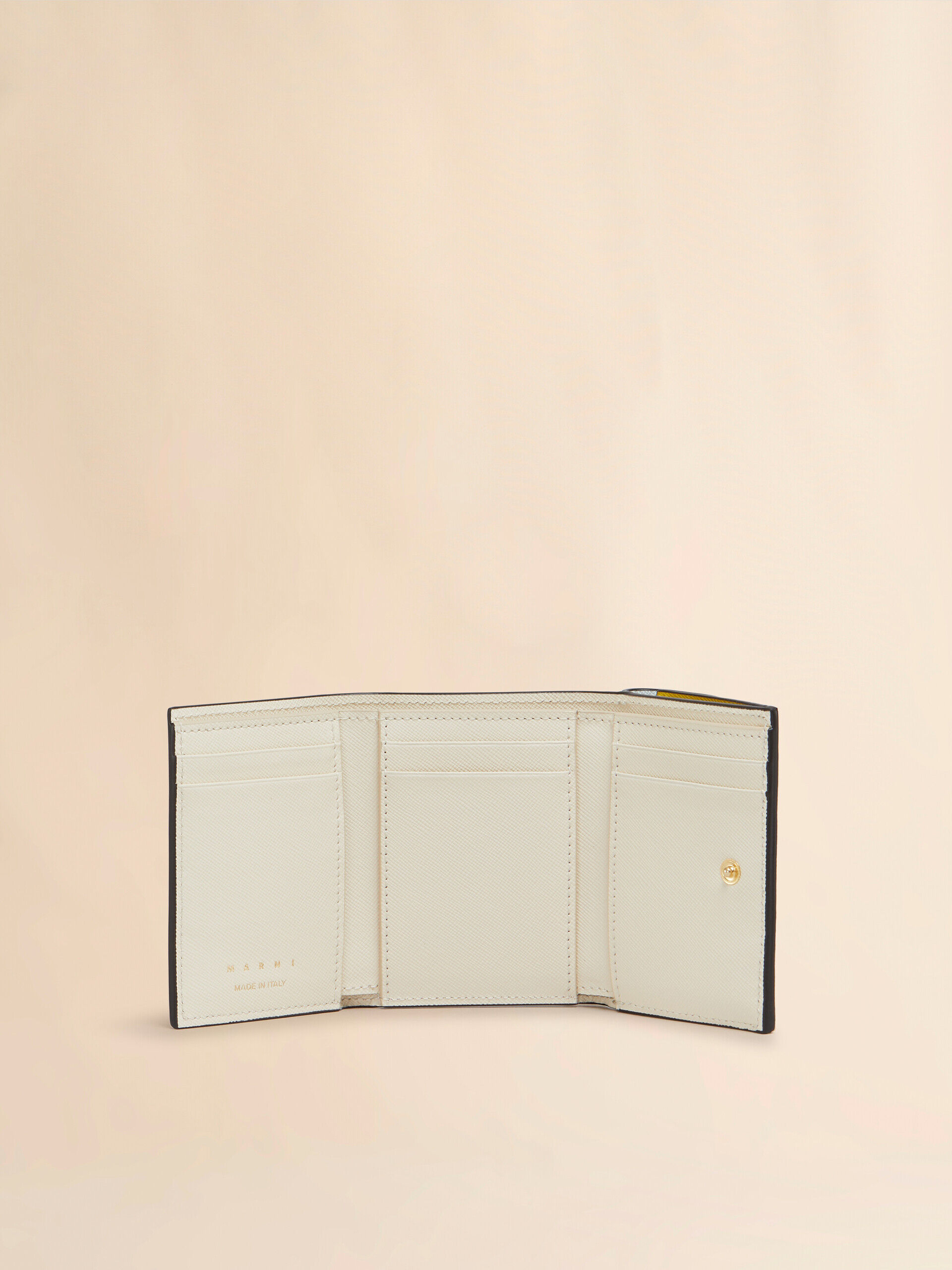 ライトグリーン クリーム イエロー サフィアーノレザー製三