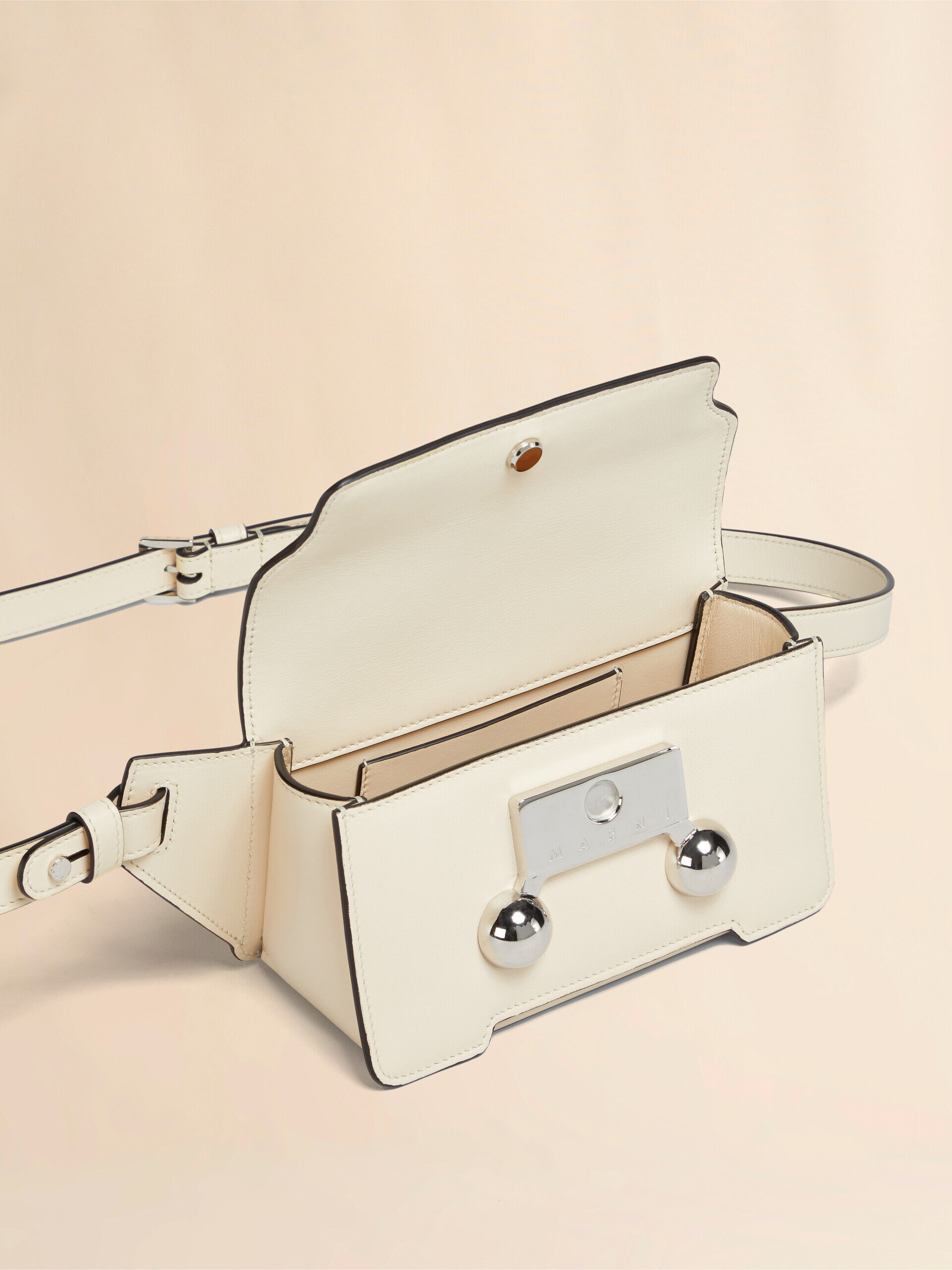 クリーム レザー製 Trunkaroo クロスボディバッグ クリーム レザー製 Trunkaroo クロスボディバッグ | Marni