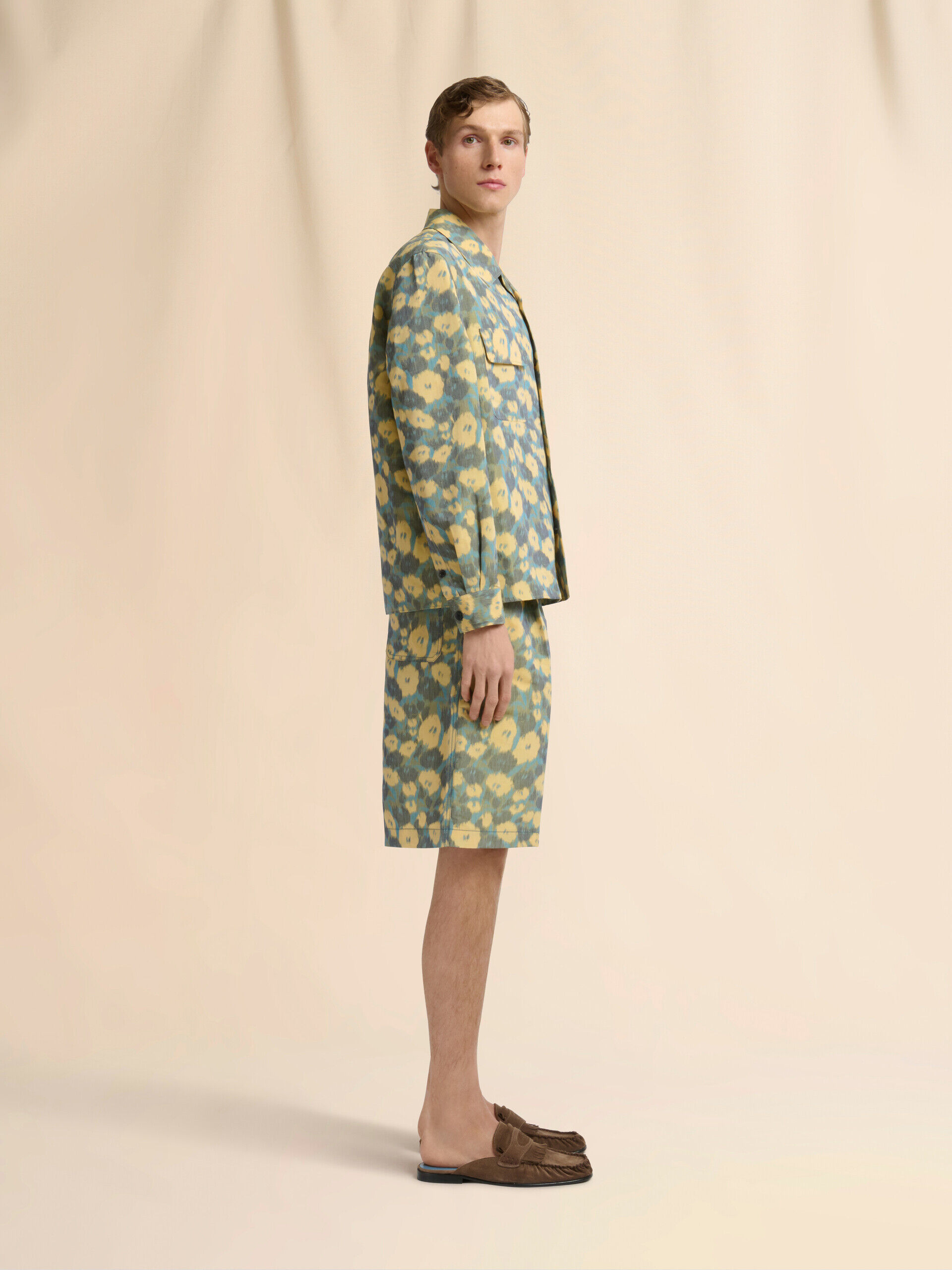 グリーン リネンブレンドシャツ、ぼかした花柄プリント | Marni