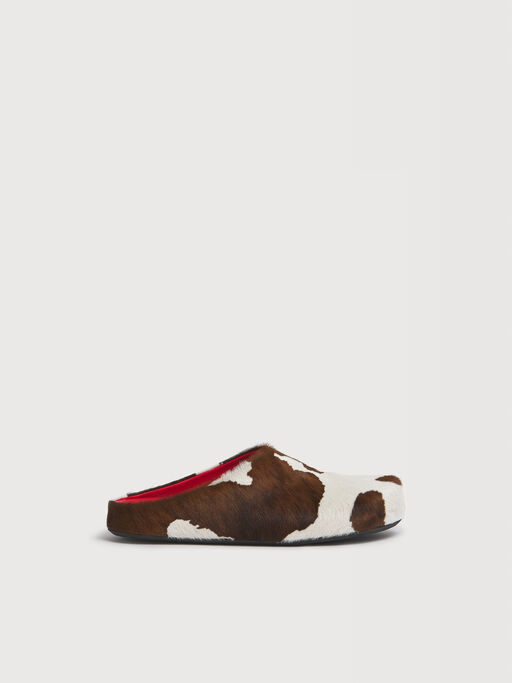 White and brown cow-print ponyhair Fussbett sabot - Clogs