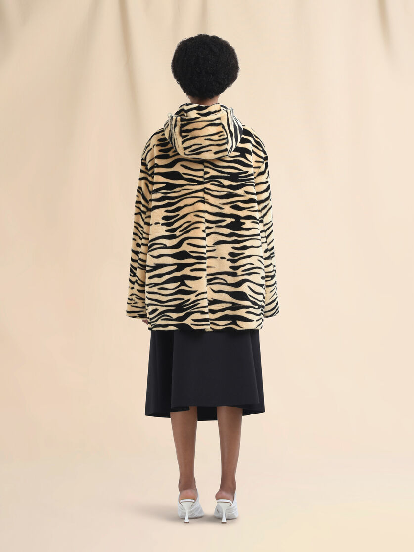 Shearling tiger print hoodie - Jackets - Image 3