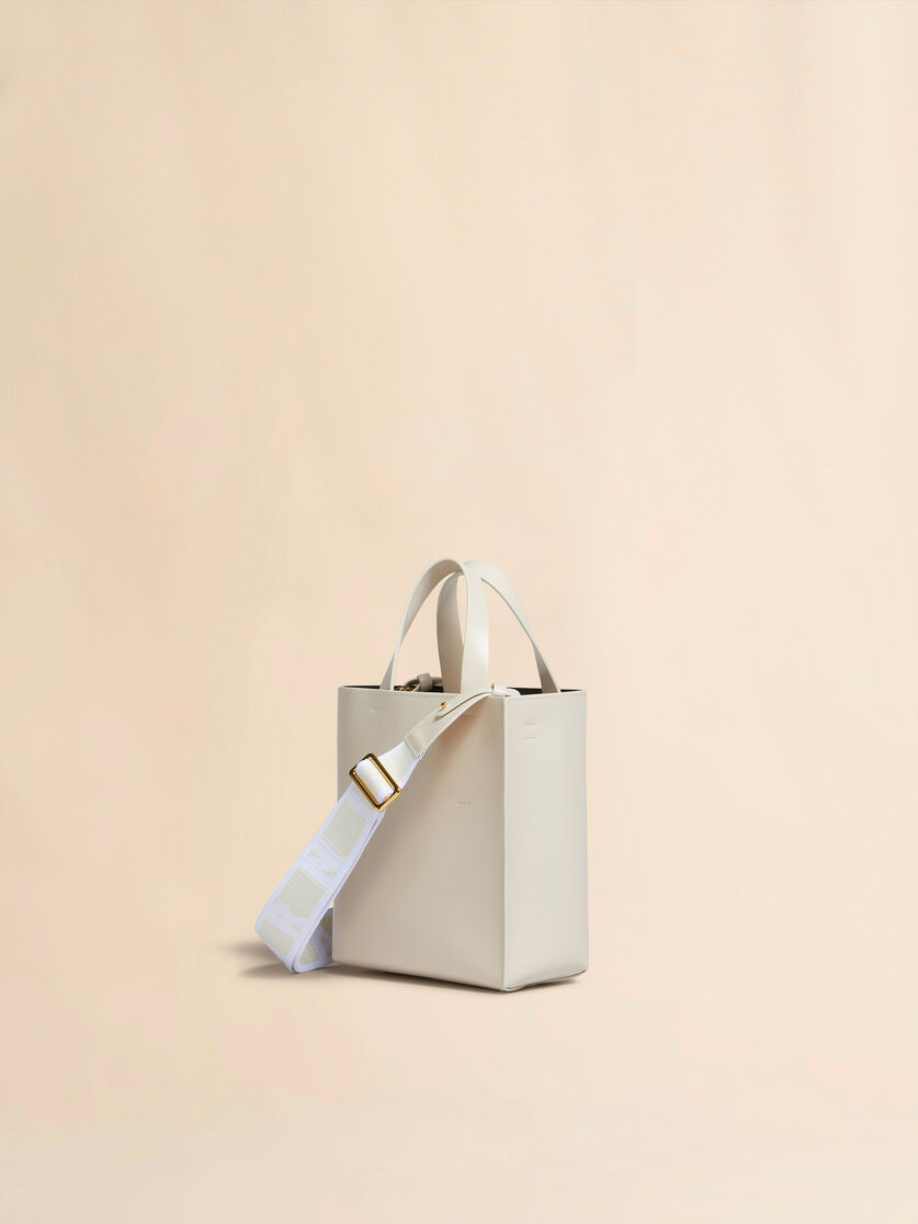 Museo Mini Bag in light blue leather - Shopping Bags - Image 2