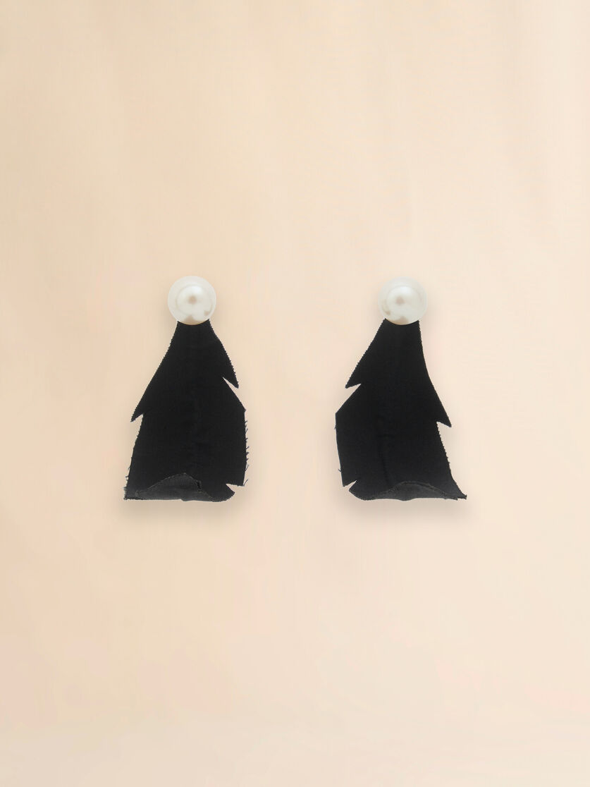 Feder-Ohrringe aus schwarzem Stoff - Ohrringe - Image 1