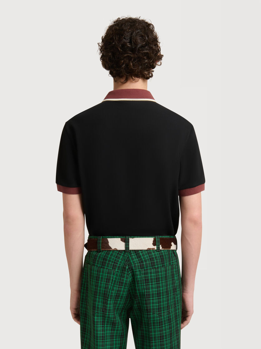 Black piqu&eacute; polo shirt with contrast trims, Image 4