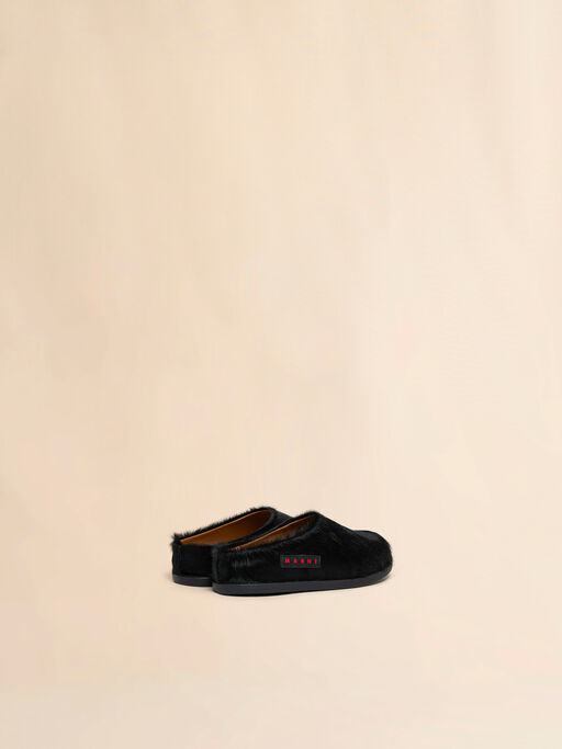 Black pony hair Fussbett sabot - Sneakers