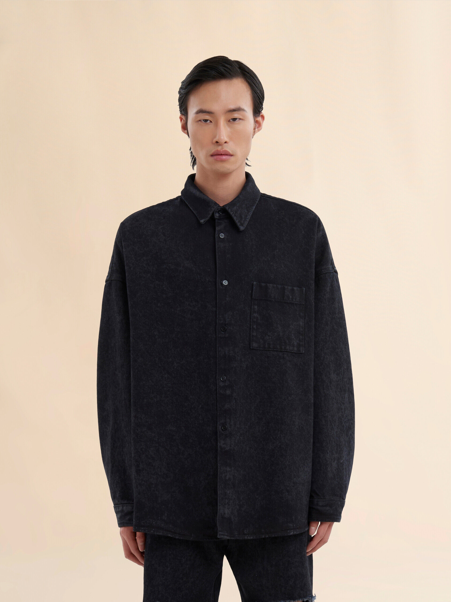 黒デニム財布バッグTシャツカーディガンにMARNIマルニスニーカー MA3680DW002938_3_l.jpg