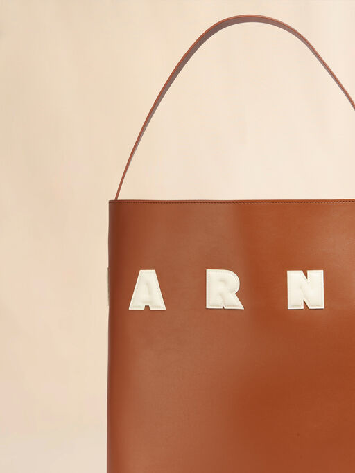 Brown and white leather Museo hobo bag with patches - Shopping Bags