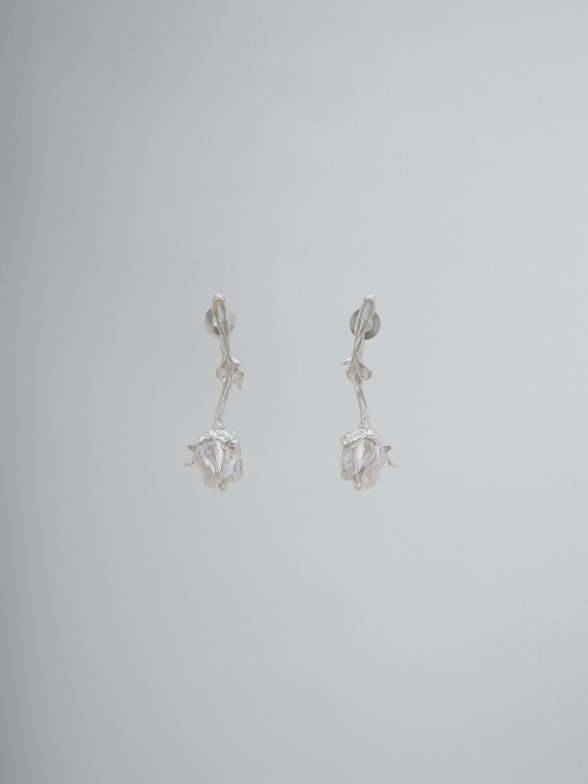 Metal rose bud earrings - Earrings - Image 1