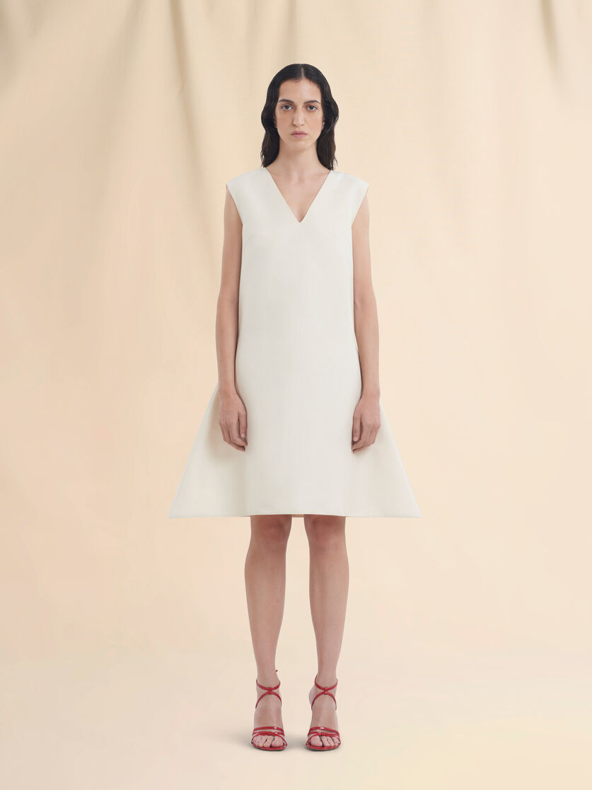 Weites elfenbeinfarbenes Kleid aus Baumwolle mit Marni Symbol Stickerei - Kleider - Image 2