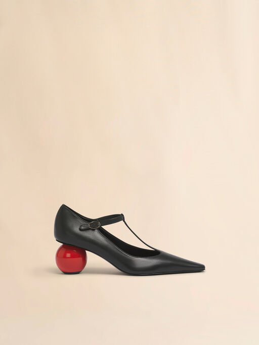Black leather Mary
Jane - Pumps