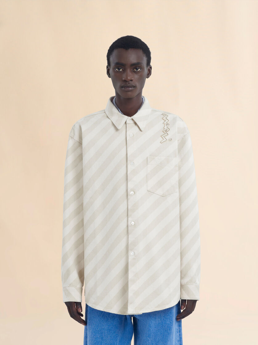 Boxy beige denim shirt - Shirts - Image 2