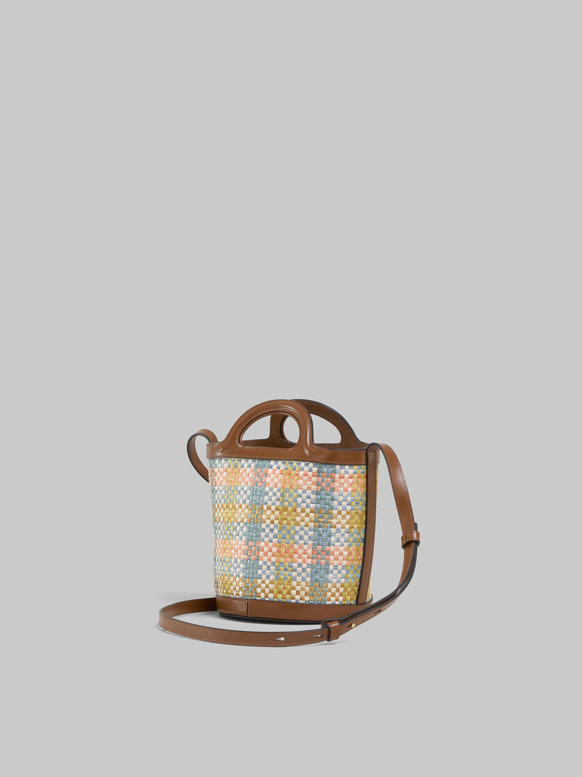 Petit sac seau Tropicalia en tissu effet raphia à carreaux et cuir marron - Sacs portés épaule - Image 3