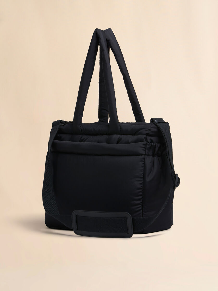 Sac fourre-tout Puff E/W en tissu technique noir - Sacs cabas - Image 3